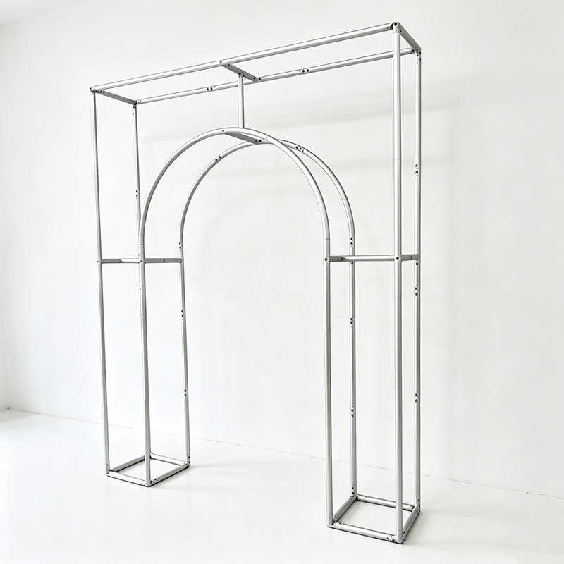 حامل قوس بالونات ثلاثي الأبعاد - مراجعة Confetti Balloon Set وسعره